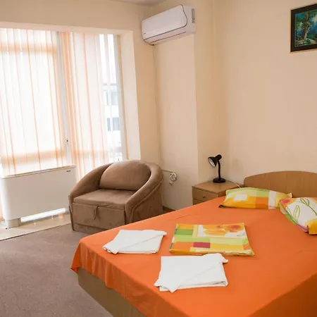 Hotel Deva 3*