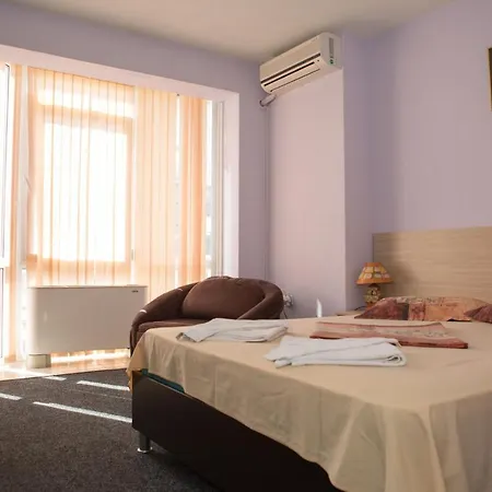 Hotel Deva 3*