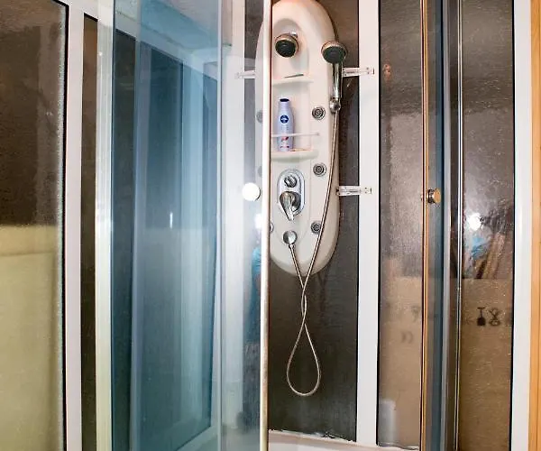 Хотел дева 3*